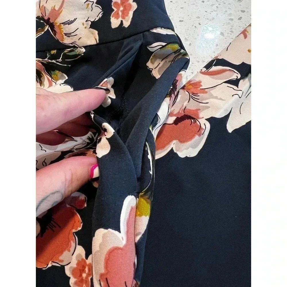 Cynthia Crowley size 8 floral ankle length pants - Picture 4 of 8